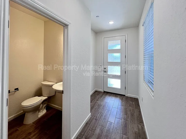 2065 N Wagon Ln — Photo 19