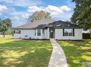 2310 Woodway Dr, Texarkana, AR 71854