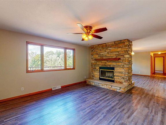 5th image of 123 Sioux Dr