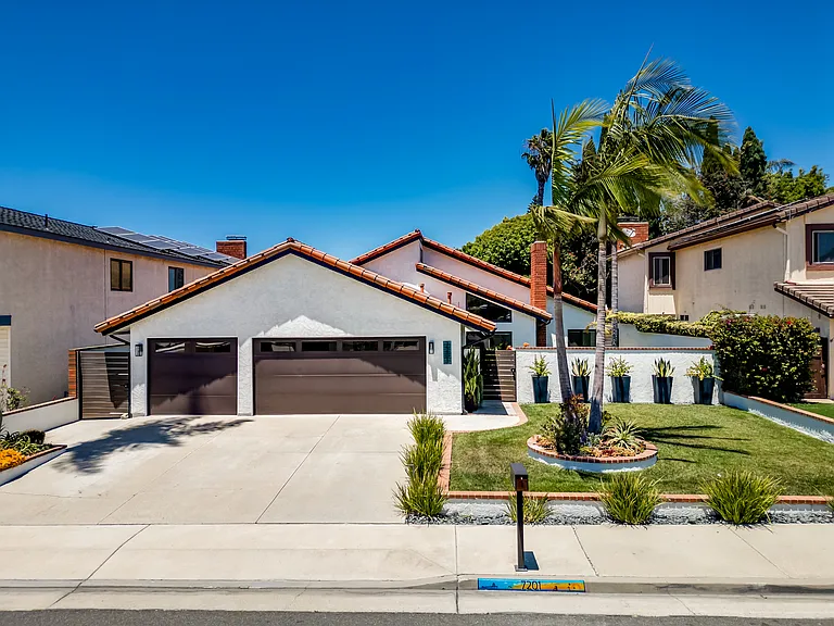 7201 Slater Ave — Photo 40