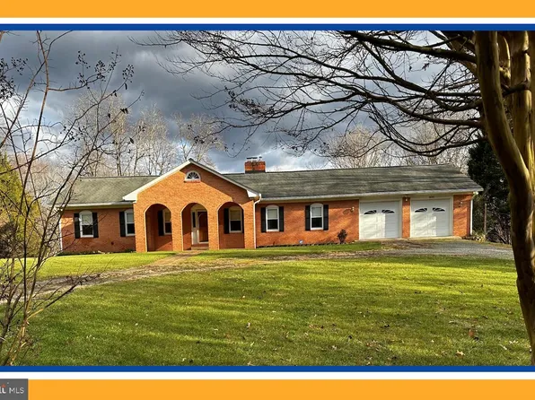 11621 Lucasville Rd, Manassas, VA 20112