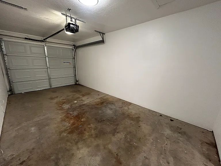3507 E Claire Dr — Photo 45