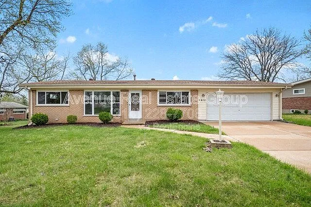 9410 Cimarron Ct — Photo 2