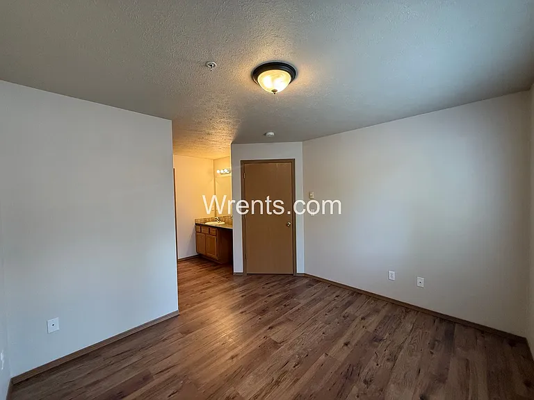 403 S Eastern Rd — Photo 13