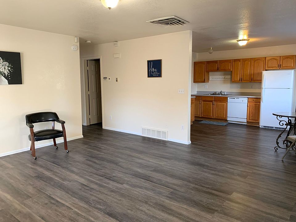 1st image of 712 San Angelo Ave APT B