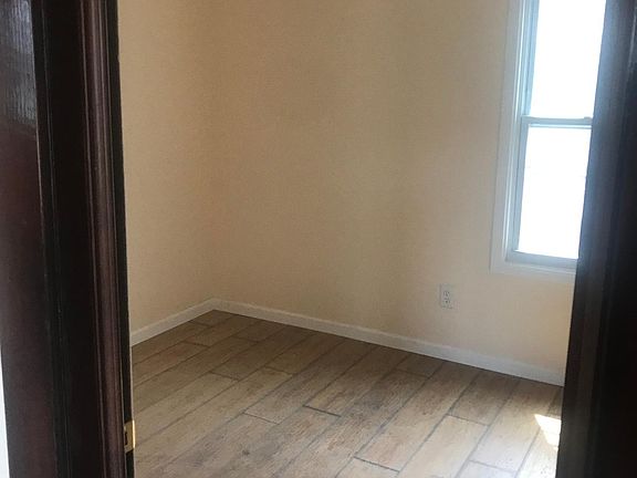 4th image of 89 N Ogden St #1