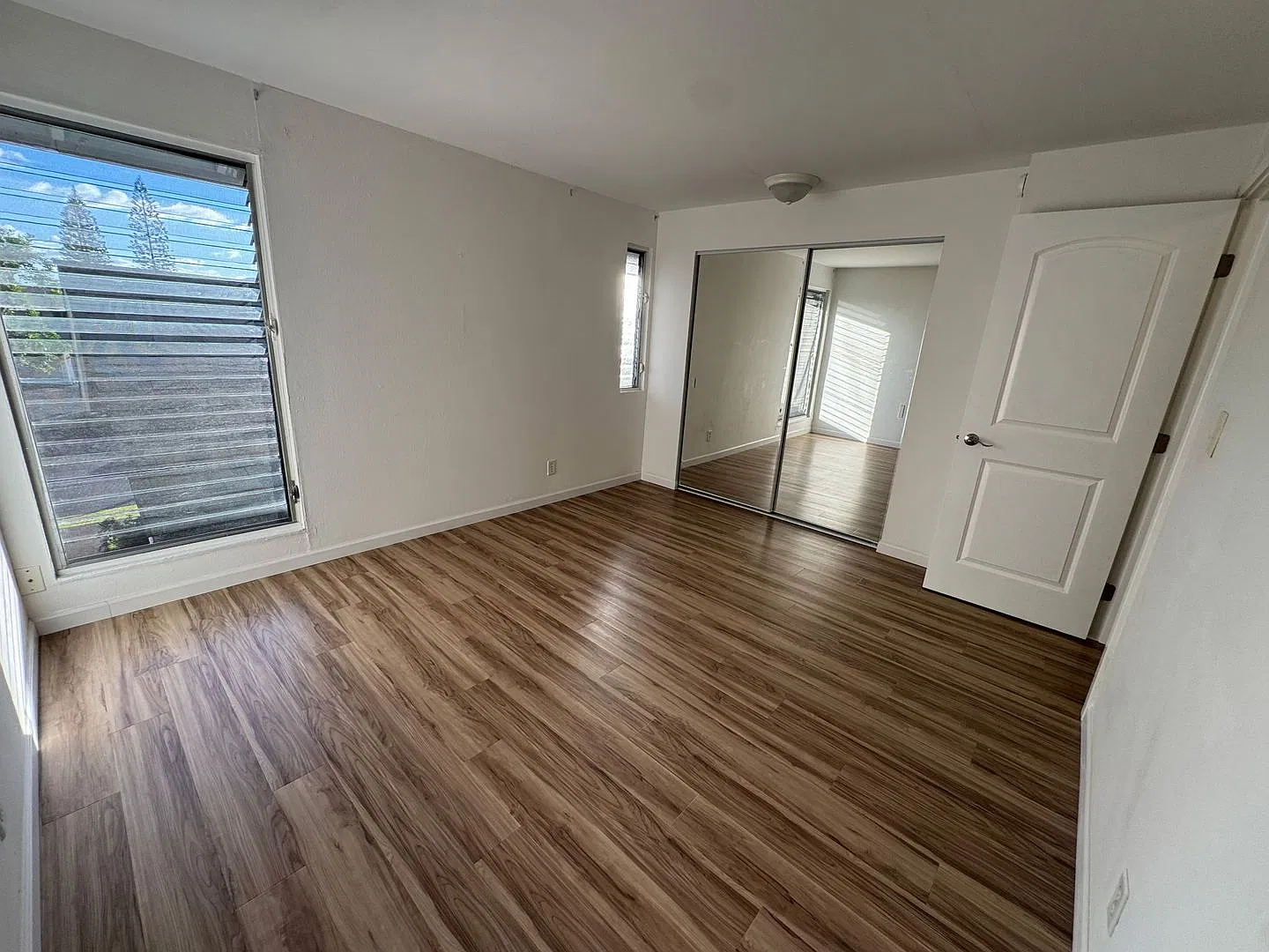 Mililani - Spruce Ridge Villas - 2/1.5/2 - $3,400 — Photo 2