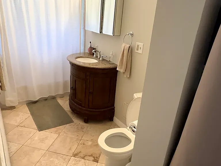 61 Selkirk Rd #8 — Photo 5