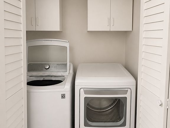 2nd image of 18053 Sundowner Way Unit 628