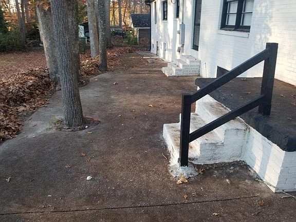 2nd image of 113 Bryson Heights Dr