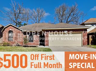 2015 Creston Dr, Spring, TX 77386