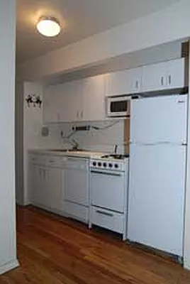 Rented by Buchbinder & Warren | media 5