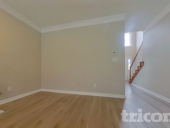 2nd image of 1728 Brandon Lee Way SW