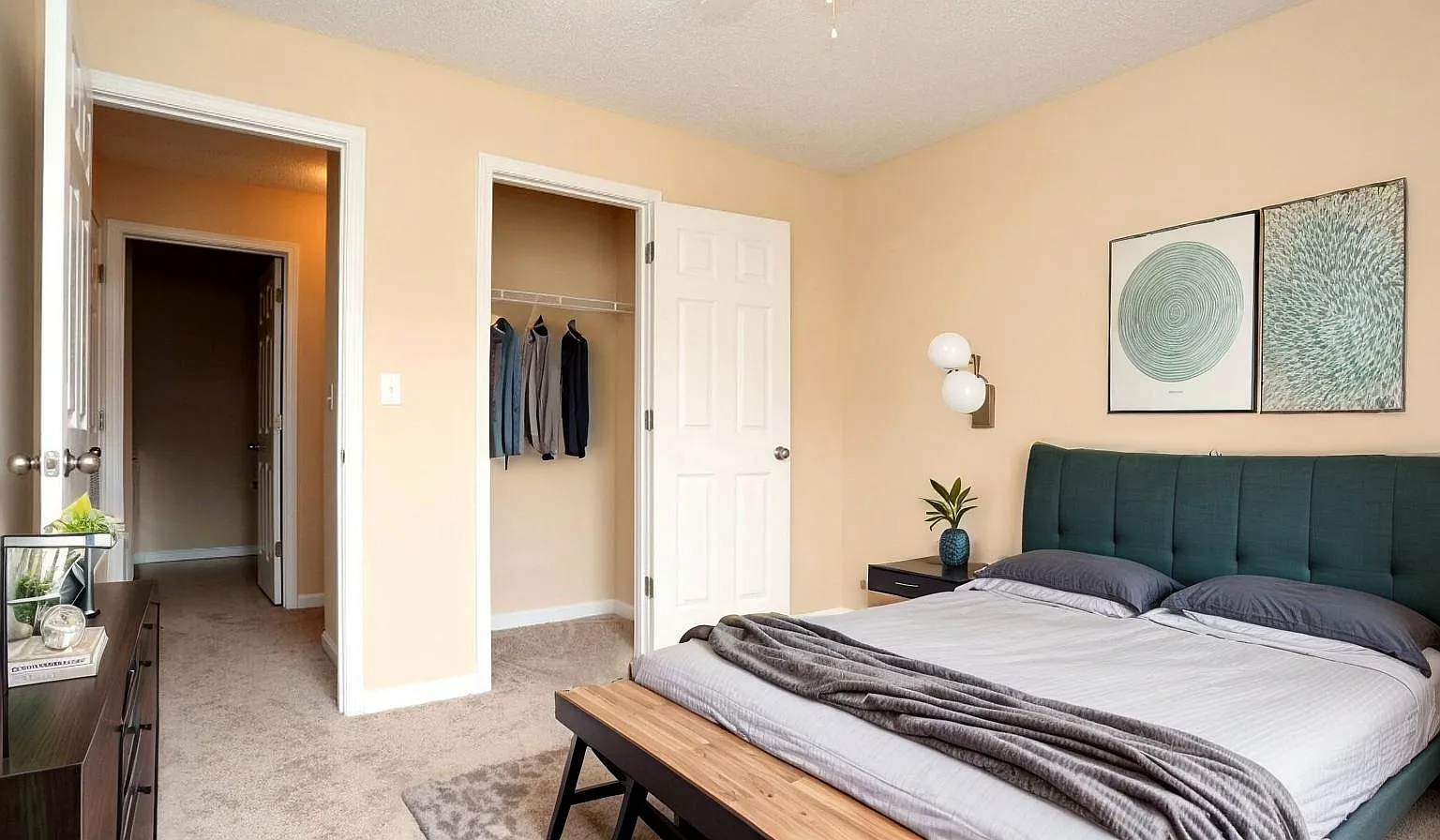 Austin Park Apartments — Photo 3