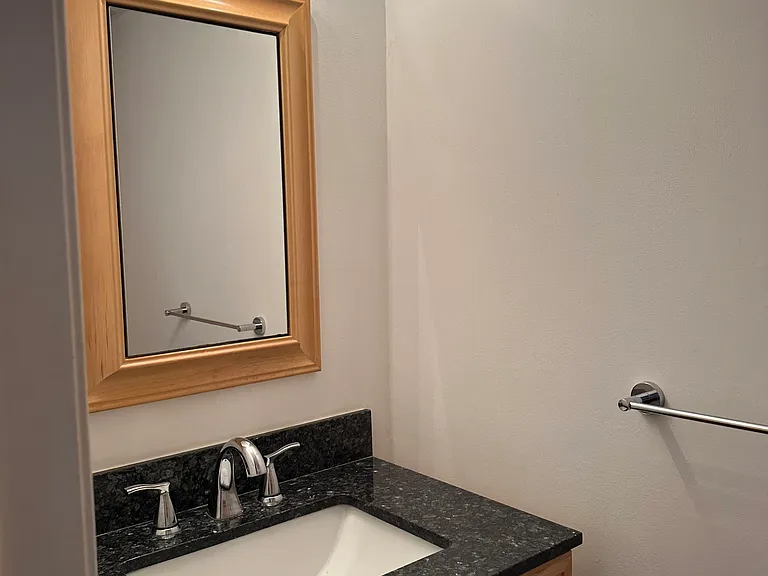 15 Linden Ln — Photo 8
