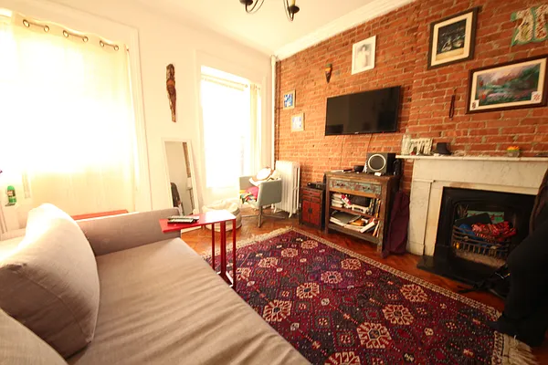 Rented by Bien Realty Ltd | media 3