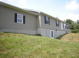 8762 Reed Rd NW, Strasburg, OH 44680