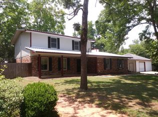 102 Lanceleaf Ct, Dothan, AL 36303