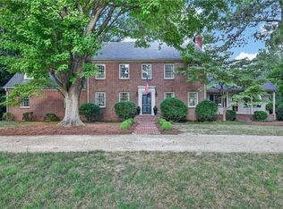 1242 N Bay Shore Dr, Virginia Beach, VA 23451