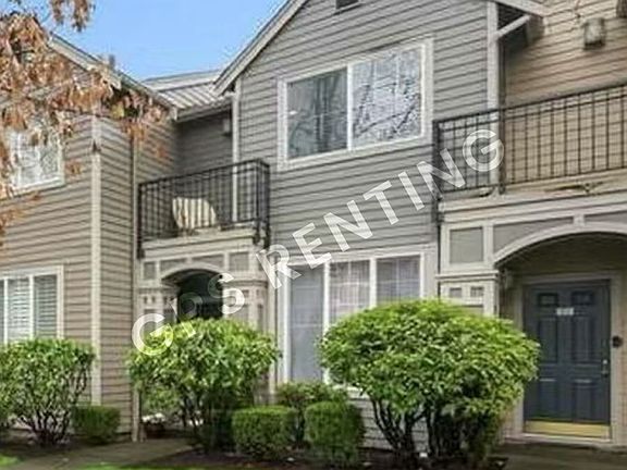 2nd image of 12310 NE 92nd St APT H208