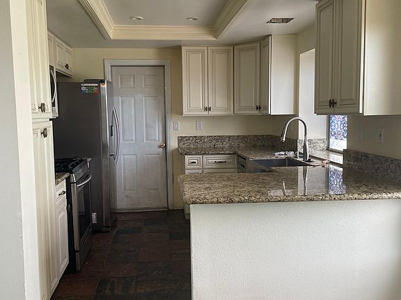 4th image of 13465 Vail Ct