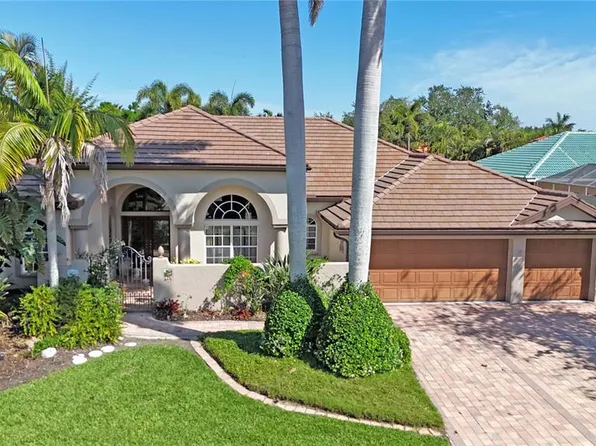4813 Benchmark Ct, Sarasota, FL 34238