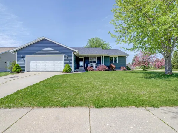 195 S 6th Street, Evansville, WI 53536