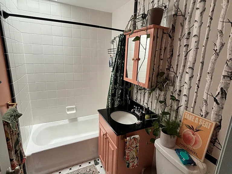 172 Wisteria Dr — Photo 17