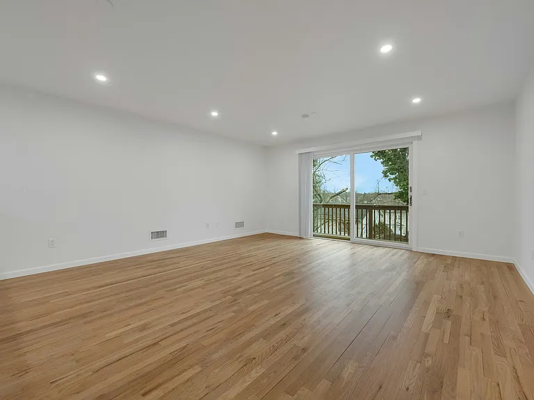 65 Halstead Ave #C — Photo 13