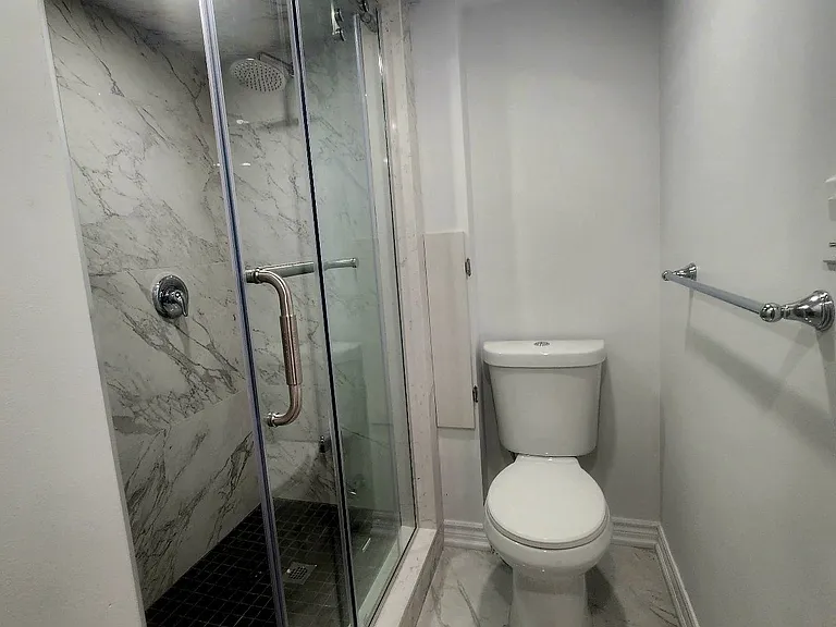 7 Beechwood Dr #LOWER — Photo 5