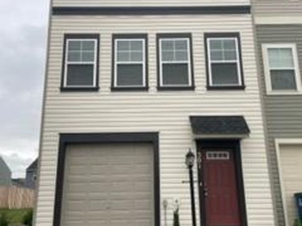 301 Starry Way Dr