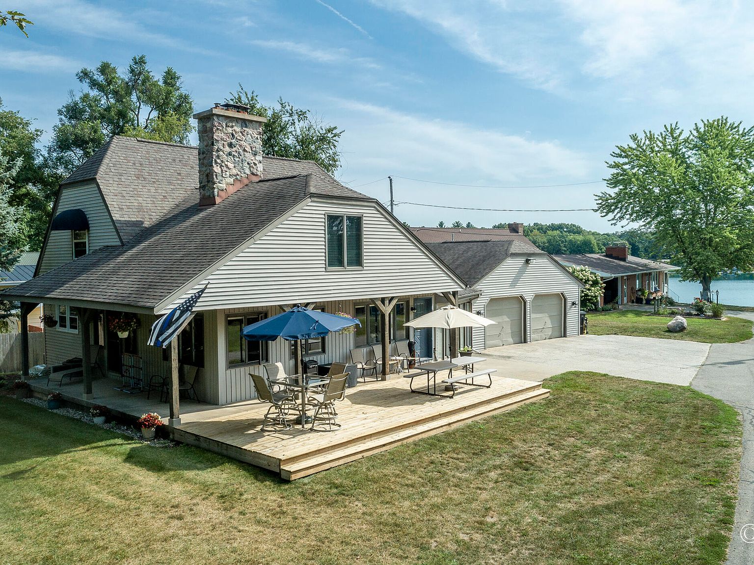 11892 Friendship Ct, Middleville, MI 49333 Zillow