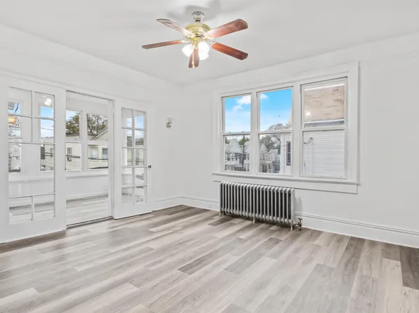 22 Sheffield Street image 2 of 18