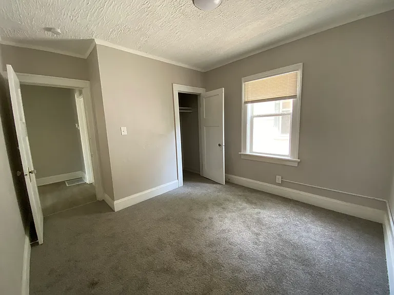 2864 N Pierce St — Photo 4