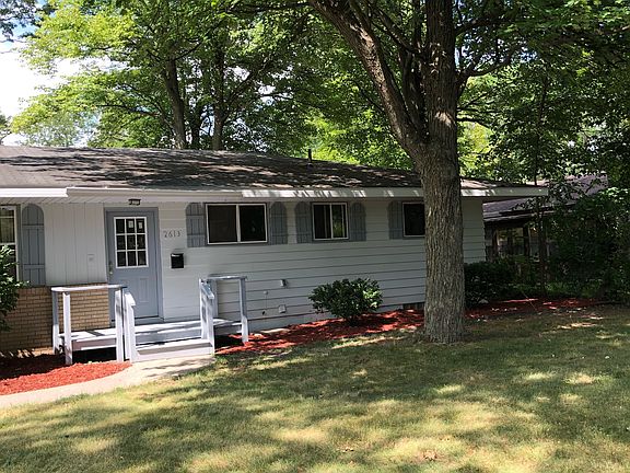 3rd image of 2613 Lambros Dr