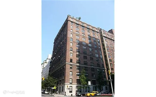 Sold by Douglas Elliman | media 18