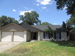 16330 Deer Lick Dr, Houston, TX 77090