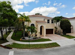 15562 SW 50th Ct, Hollywood, FL 33027