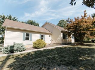 105 Lovers Ln, Rolla, MO 65401