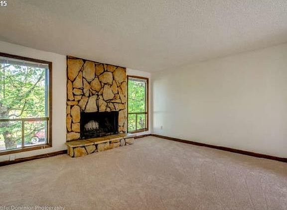 4th image of 10217 NE 36th Cir