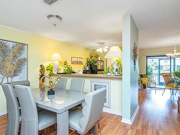 5th image of 12580 Castle Hill Dr