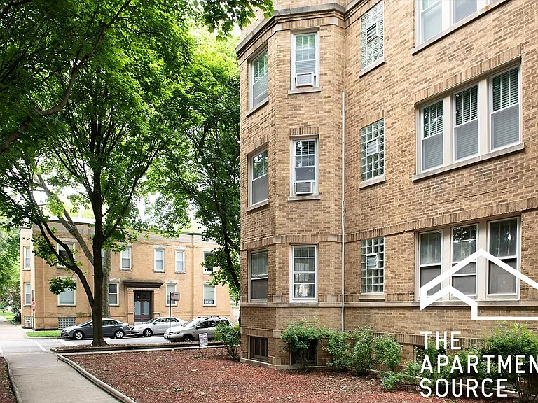 3703 N Hoyne Ave #3 — Photo 13