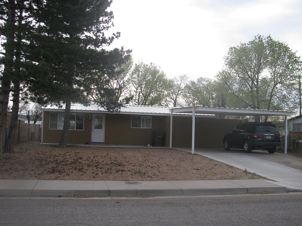 1st image of 1415 Willow Dr