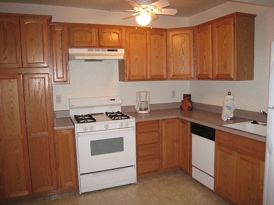 411 Stockton St, Manteca, CA 95337 Zillow