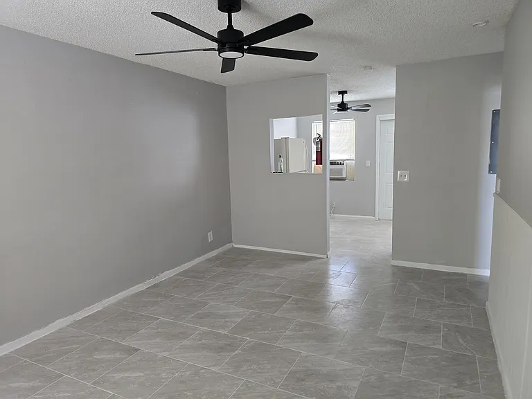 655 Silver Beach Rd #2 — Photo 3