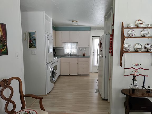 2nd image of 8270 South Street