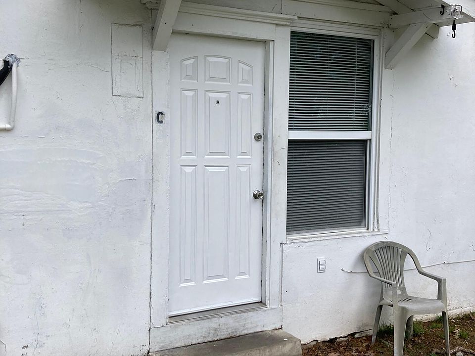 1st image of 125 Garland Ave APT C