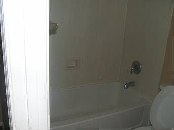 2nd image of 16176 W Moreland St