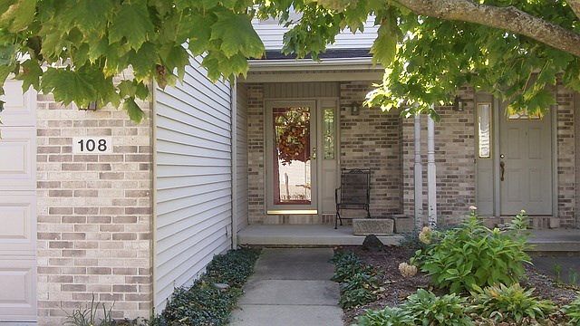 1st image of 108 Terrace Ct
