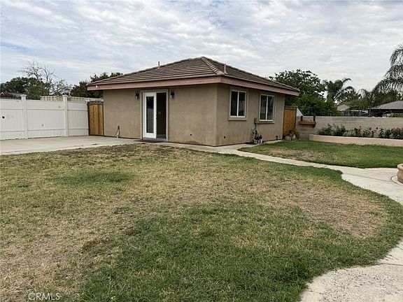 2nd image of 7654 Alder Ave